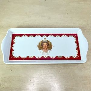 Queen Elizabeth II Silver Jubilee White Serving Tray United Kingdom
